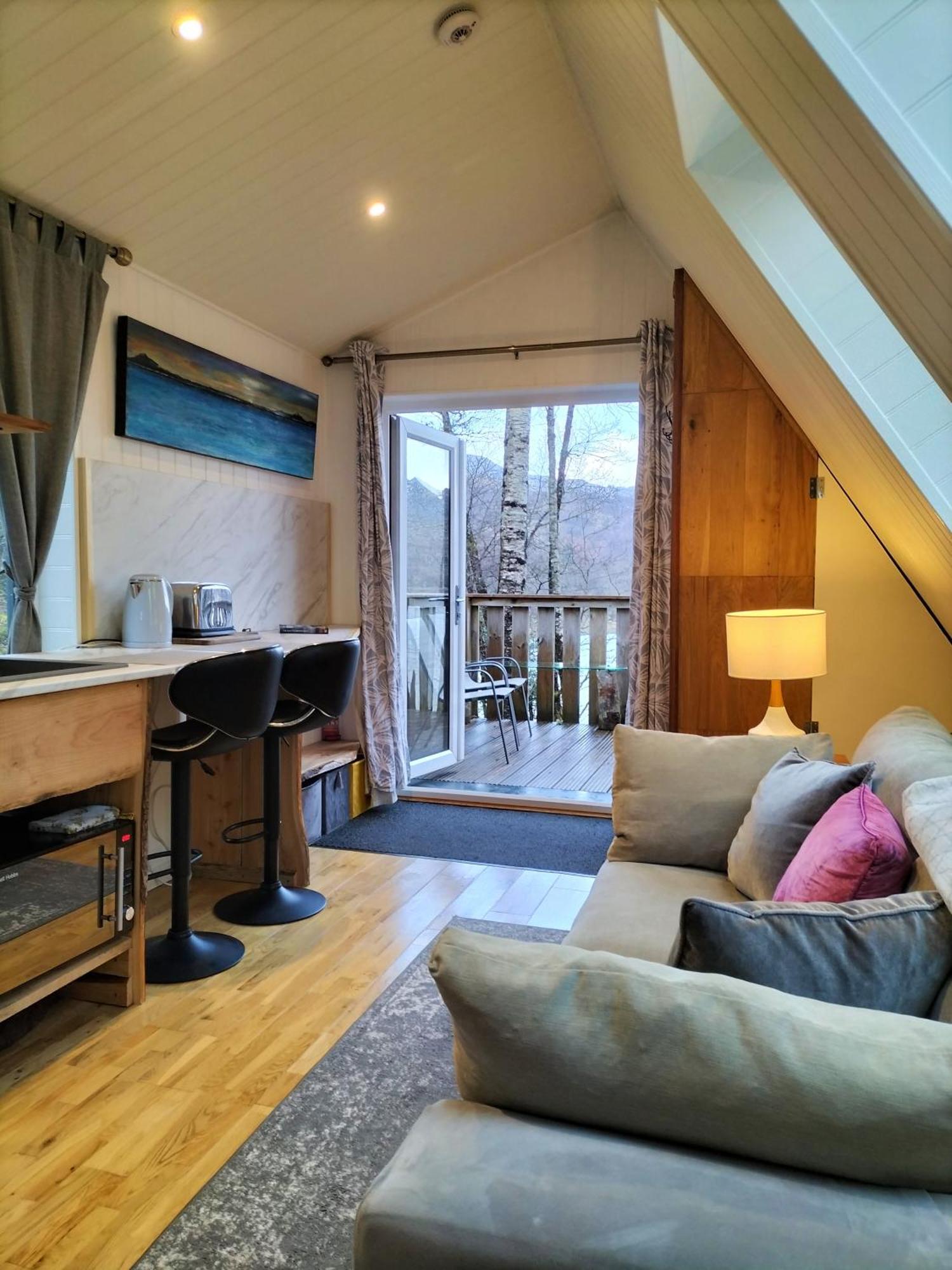Glenfinnan Retreats エクステリア 写真