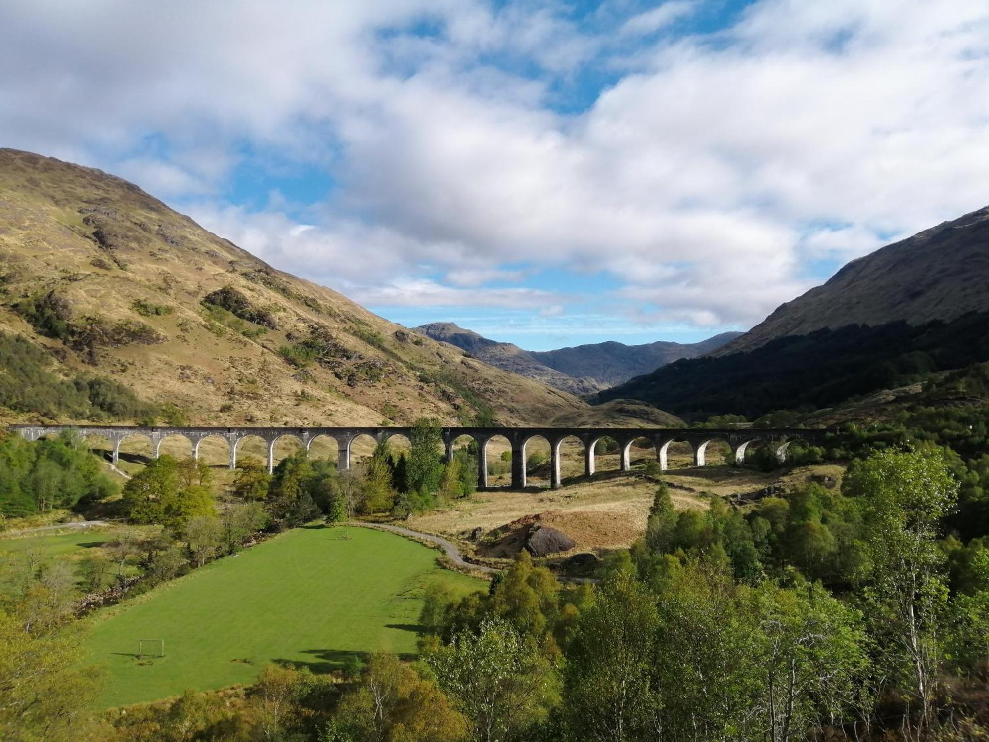 Glenfinnan Retreats エクステリア 写真